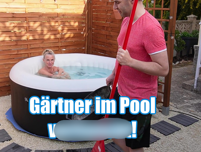 Dirty Tina Porno Video: Blank mit dem Gärtner im Pool gefi**t!
